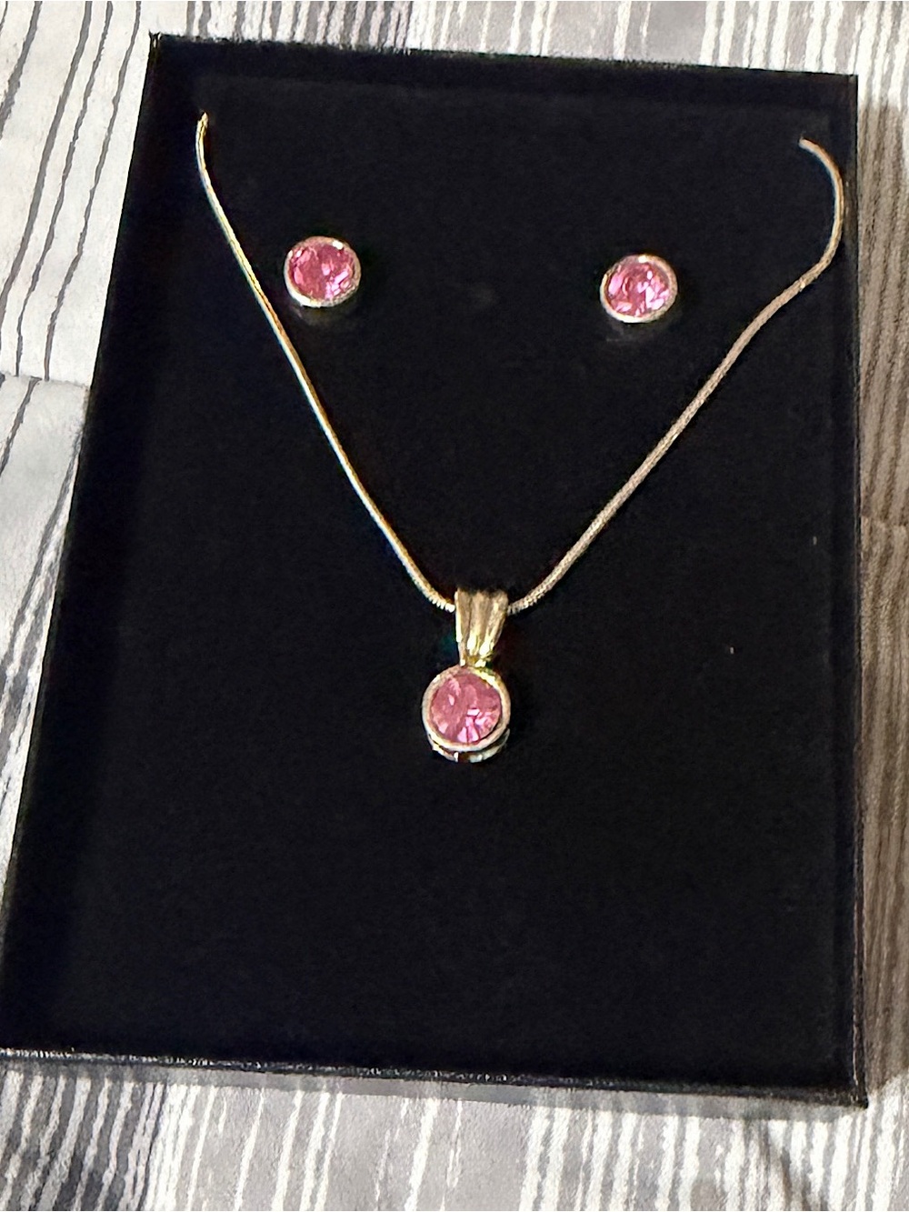 Necklace/Earring set—Vintage